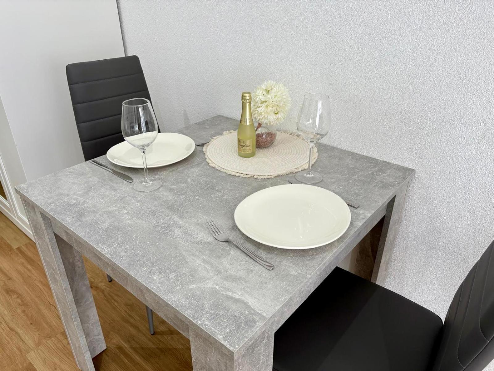 Cityapartment Direkt Am Hafen FDH Extérieur photo